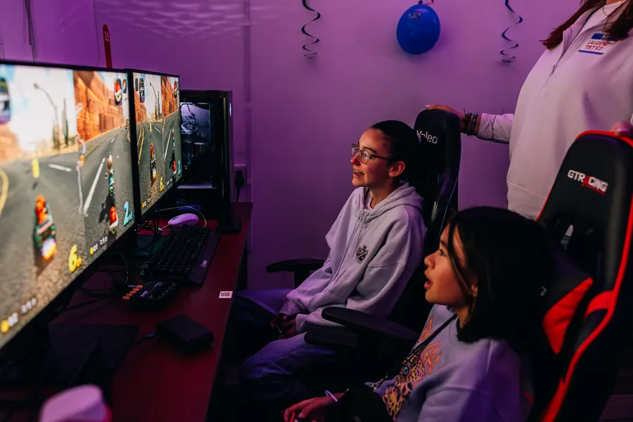 Cheering on a kart racing game